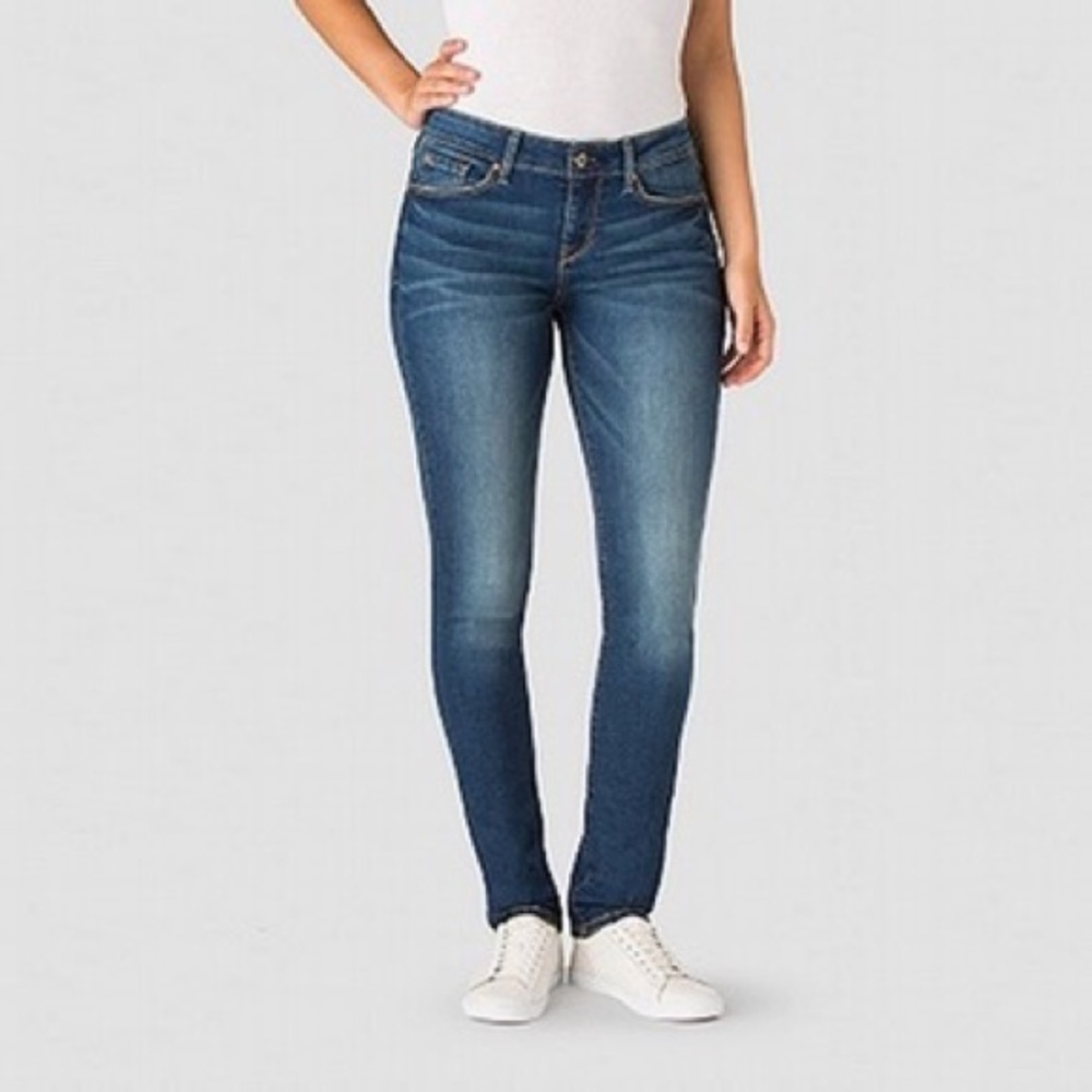 Levi’s Denizen mid rise jeans